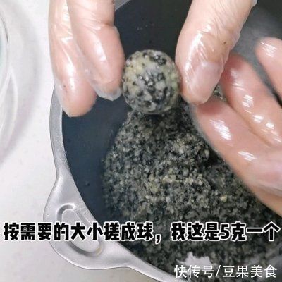 做不破皮不浑汤的汤圆时，记住这几招，绝对美味