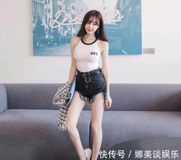 穿搭|年轻漂亮的时尚小仙女,搭配牛仔裤,更加时尚有型!