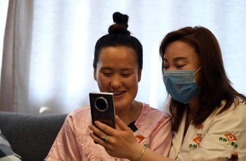 整容 歪脸女孩整容逆袭成女神,舍百万年薪当老师,这才是整容的意义