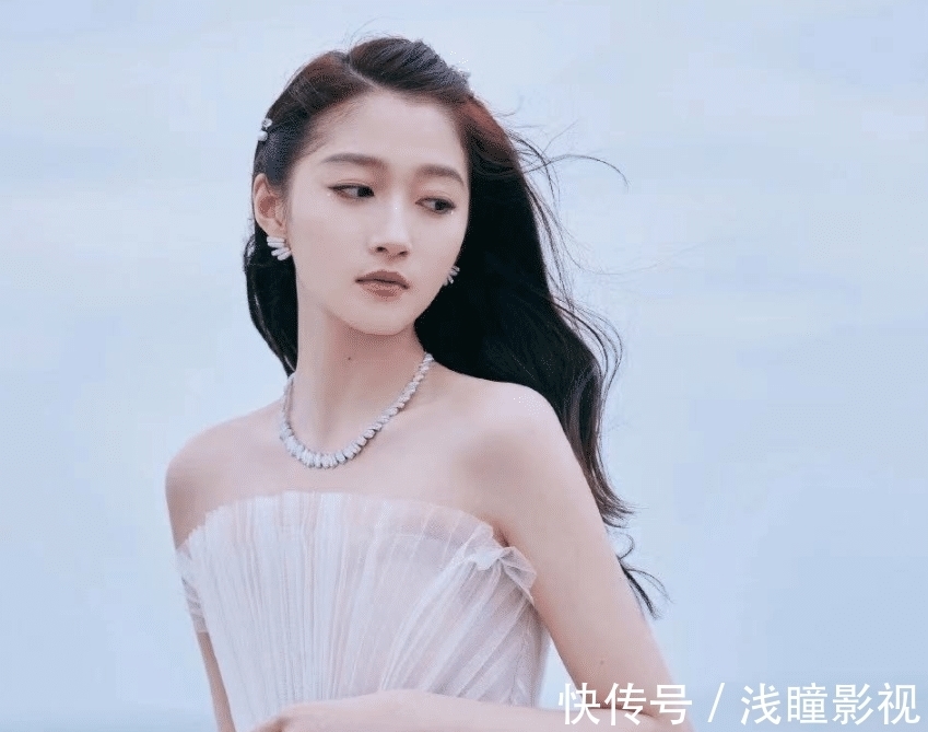 李易峰|繼龔俊后,張哲瀚終于也迎來(lái)首個(gè)常駐綜藝,嘉賓陣容太豪華了吧!