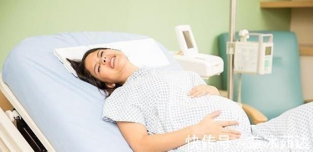 趴着睡觉|孕妇若这样“睡觉”,可能容易引起胎儿“缺氧”,尽量改正