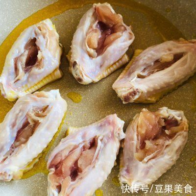 #福气年夜菜#年夜饭快手菜：美极焗鸡翅