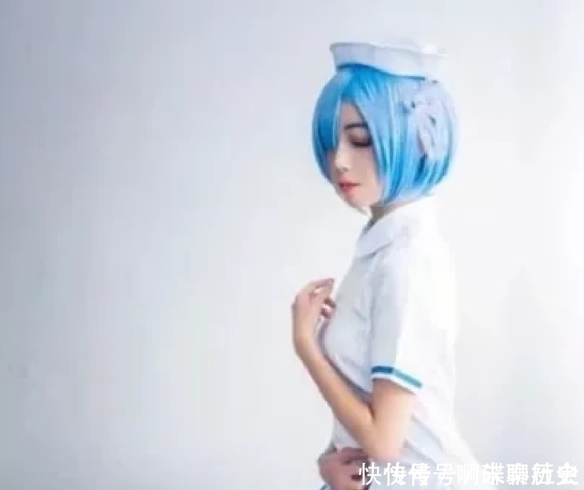 蕾姆|又一位蕾姆小姐姐走红,看到护士装蕾姆,网友:扛不住