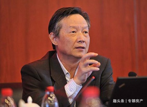 央行|楼市再现“排队买房”高层表态、社科院预测,房价的底线将出现