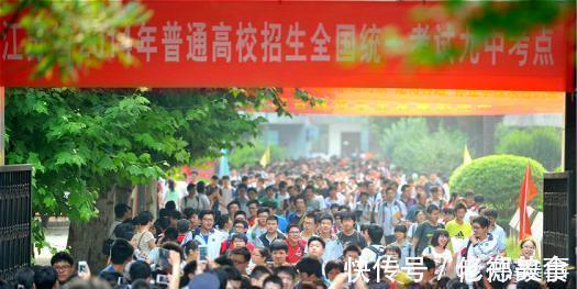 授课|有三类话不要跟班主任说,很容易“得罪人”,聪明的家长这样做