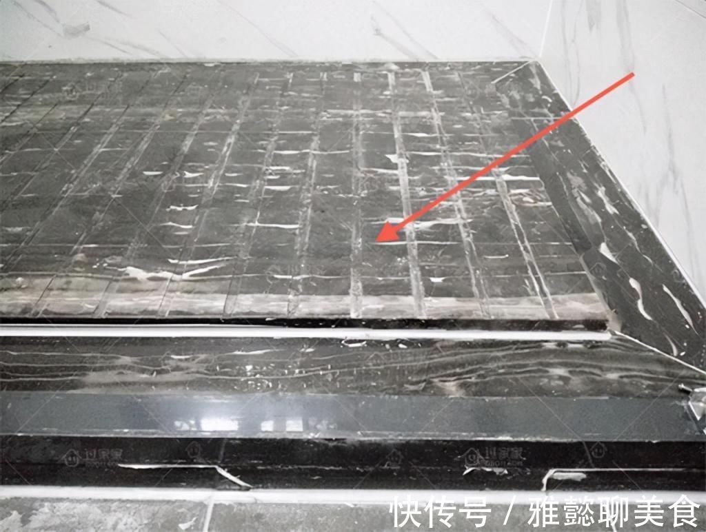 开关盒|头一次见卫生间装了“踩脚石”，后悔自己家装修早了