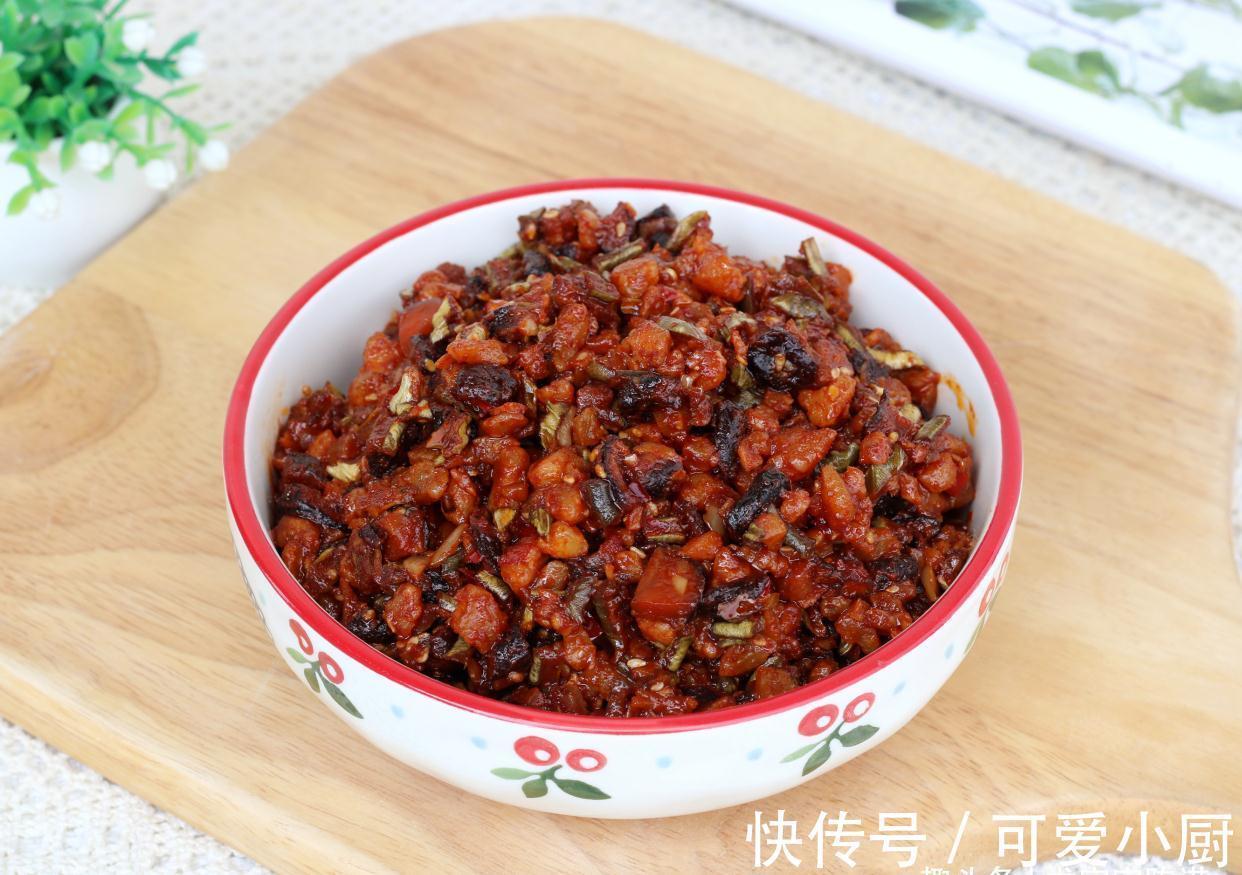秋天我常做这酱菜，拌面吃火锅都适合，营养实惠，随吃随取真省事