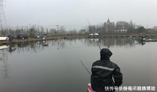 关于钓鱼的五个真实感受,新手可别被“骗”,钓鱼没那么好玩