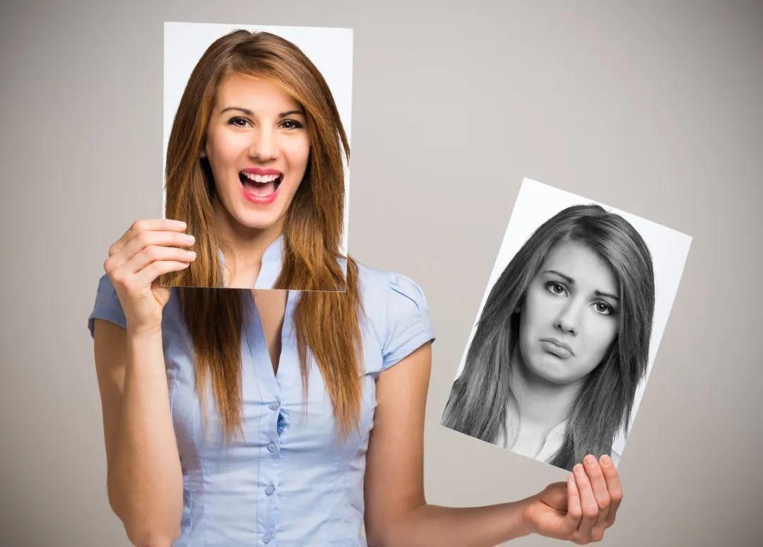 一个小动作，坚持不到6秒，说明早衰了，若能超过10秒，易长寿