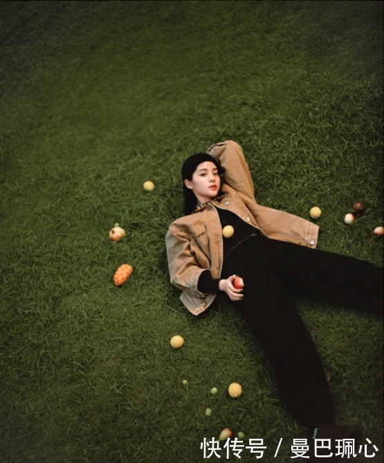 20岁女生的4套春秋季穿搭,照着穿就可以