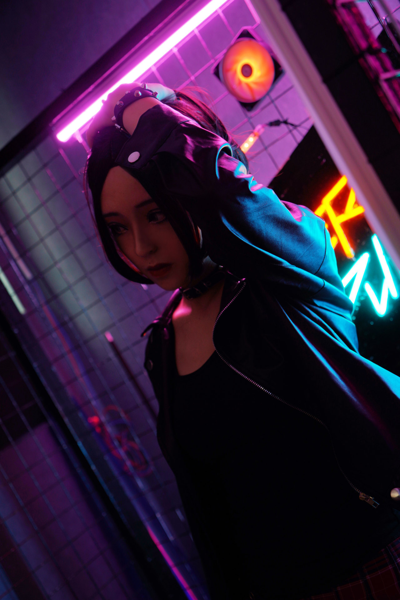 冷酷|cos:NANA大崎娜娜,展现经典冷酷气质