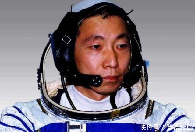 中国制造 航天英雄杨利伟,让国民骄傲的背后,是他女儿的离世与妻子的离职!