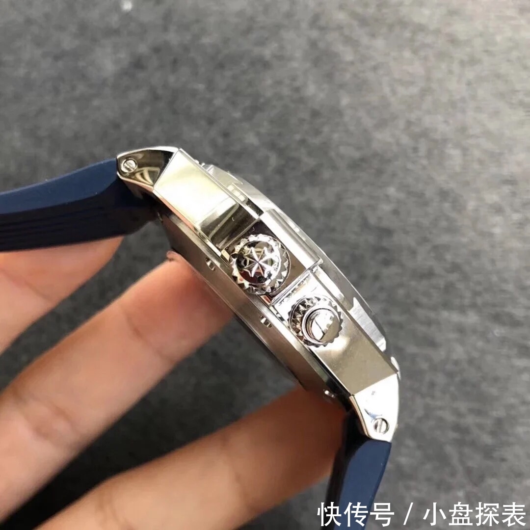 多功能 TWA压轴巨制——江诗纵横四海多功能腕表