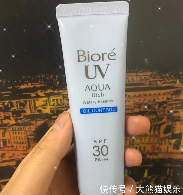 Mistine|防晒霜中的扛把子怡思丁清爽,Mistine不输安耐晒,关键是便宜!