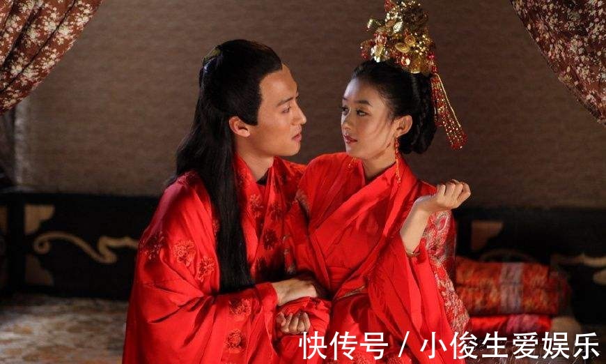 四象|道士娶妻自拟上联:太极两仪生四象,纪晓岚下联色香俱佳美人含羞