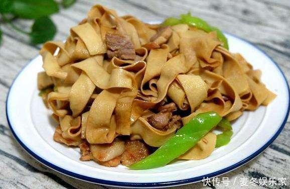 豆腐皮炒猪肉的家常做法,价格便宜,营养价值高!