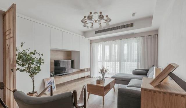 新房|132㎡的新房，她坚持多做柜子，入住后发现这个做法，确实很实用