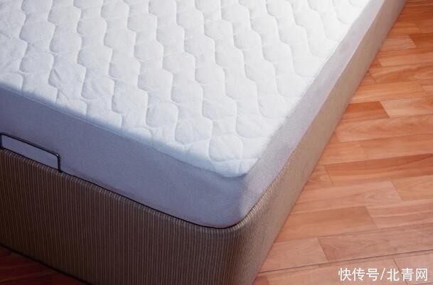 你的枕头、床垫、毛巾......竟然这么脏！该多久换一次？看完再也不敢懒了