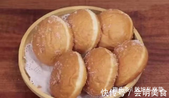 一碗面粉，打3个鸡蛋，不用一滴水，做孩子爱吃的面包，上桌抢光