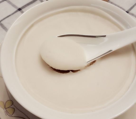 熬猪油不要用油熬，多放三个料，猪油更香浓，用它做啥都好吃