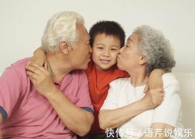 幼儿园|老人带孩子,什么时候退出最好为了孩子好,尽量别晚于这个时间