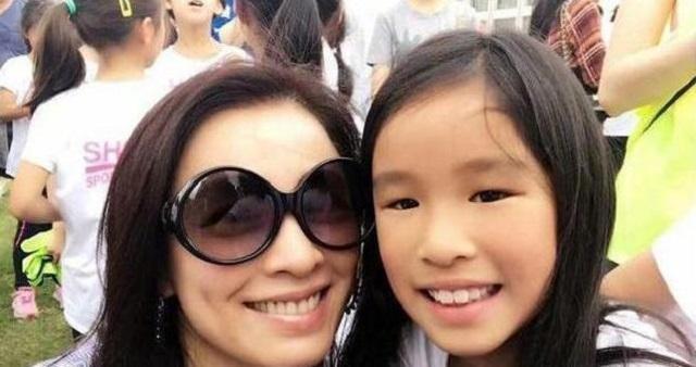 下巴|有一种遗传叫“专挑父母缺点长”,完美避开优点,基因太神奇了