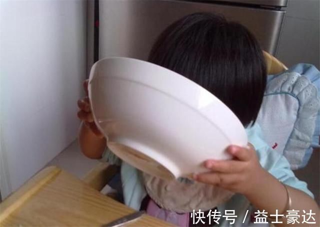 植物油|宝宝多大可以吃油?孩子到了这个年龄,该给宝宝“加油”了