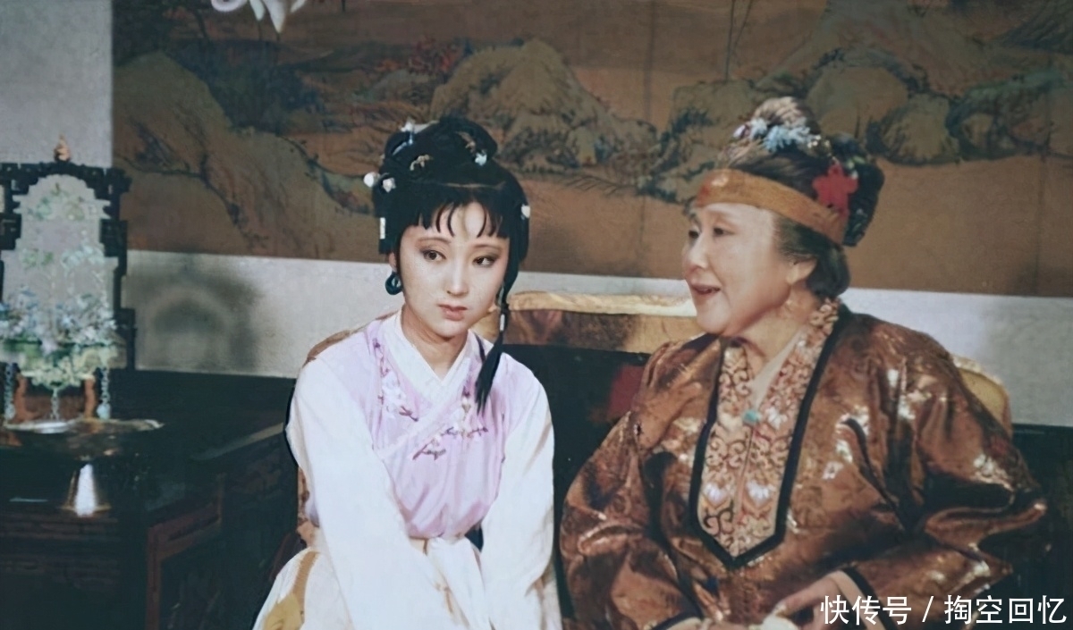 红楼梦中最重要的一个配角,如果没有了她,宝黛的爱情可能要改写