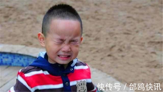吴女士|3岁男孩把石灰撒进眼睛，妈妈却不敢用水洗，事后医生骂无知
