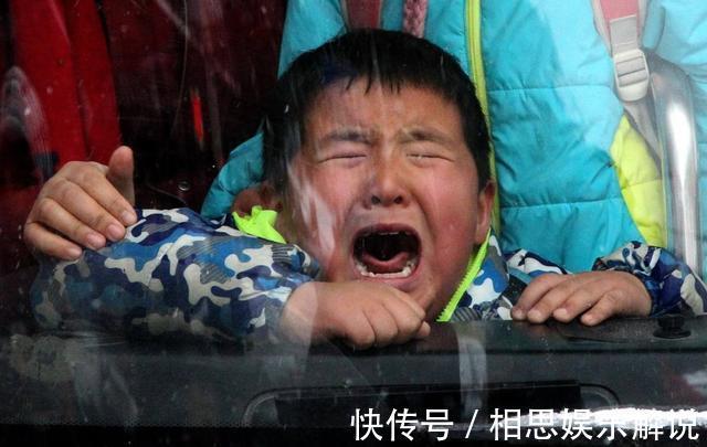 儿子|''妈妈,你去死'', 7岁儿子撂狠话,妈妈反手一巴掌,改变孩子一生