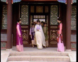 宝玉&七版黛玉进贾府,谁像侠女闯关,谁像村姑进城,谁才是大家闺秀