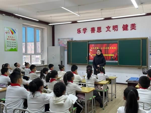 小学|先锋小学：放飞梦想，未来从这里起航(图)