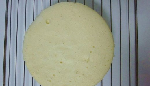怎么用电饭煲做蛋糕?电饭煲做蛋糕注意事项