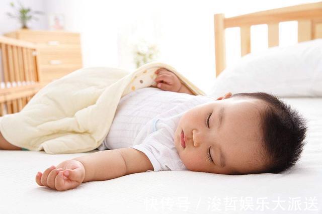 宝妈|宝宝多大时,可以停用尿不湿,医生超过这个年龄就迟了