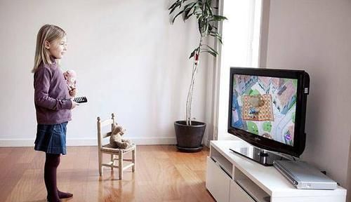 孩子|科学研究:孩子每天看1小时电视,三年后变化想象不到