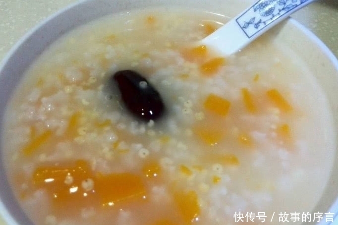 胃不舒服的人,早上记住2喝及2不吃,养护胃黏膜,胜过吃胃药