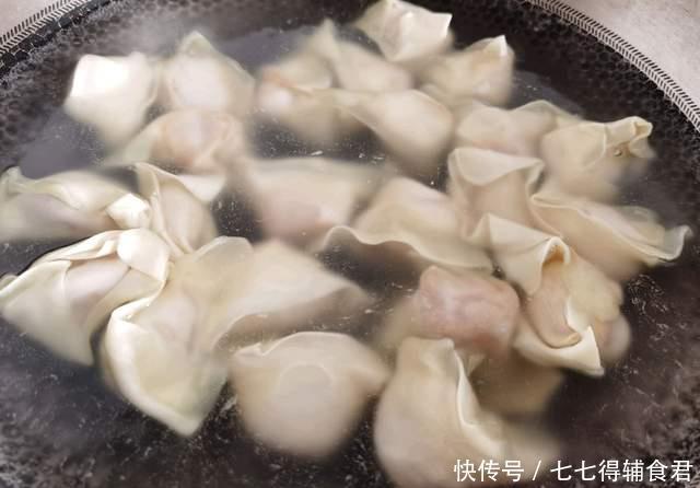  肉馅|来一份“开胃酸汤馄饨”：吃完还想吃，让你食欲大开