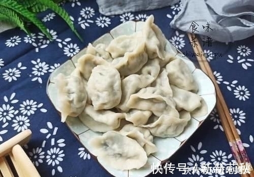 饭店的韭菜饺子为啥好吃？大厨教你3招，韭菜不出汤，营养不油腻