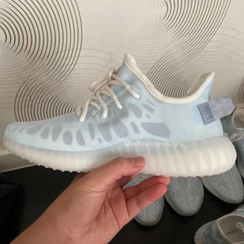 “全透” Yeezy 350 V2 曝四双新配色！发售日期都有了！