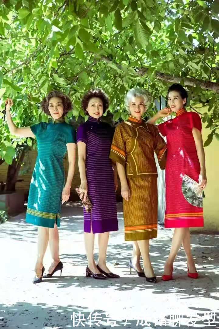 老年人|五六十岁女士白发多就别染了,其实“奶奶白”很流行,时髦又洋气