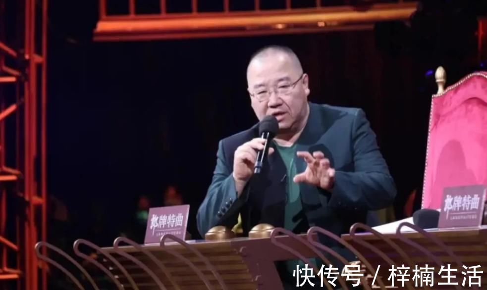 央视|陈佩斯坐镇《金牌喜剧班》,央视为节目下足血本,神秘嘉宾引猜测