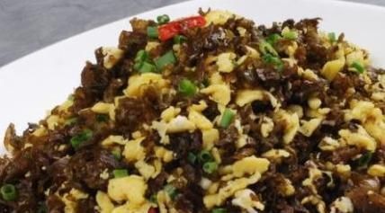 地皮菜|女性月经期间,多吃此物,排出子宫污血,妇科炎症不来扰