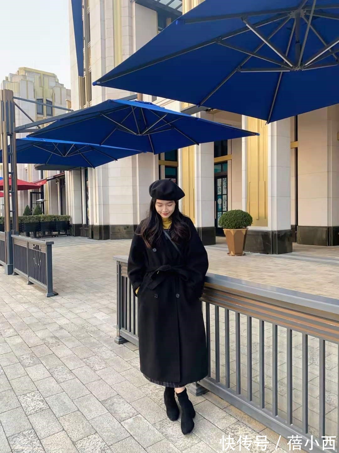 穿搭 谁说“黑大衣”已过时?采用这3种搭配方式,演绎不费劲的时髦感