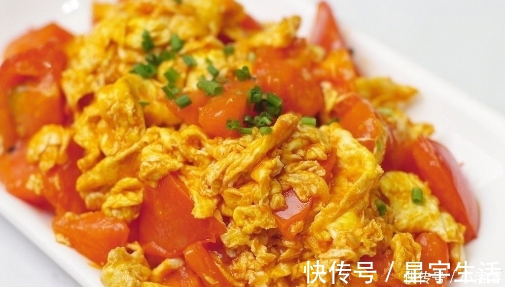 美色|周末回家，妈妈做了一大桌，味美色鲜，尤其是最后一道菜真好吃