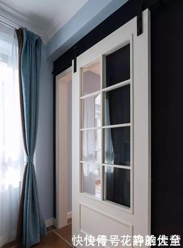 人家|越来越多人家里不装木门了,现在流行这样装,简约还不占地儿