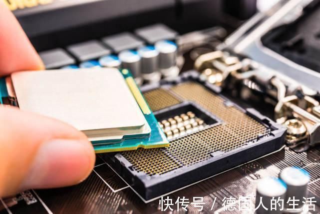 量产|董明珠说到做到!格力自研芯片正式量产,年产量超1000万!