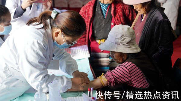 群众|我为群众办实事｜西藏山南市克松社区开展义诊活动