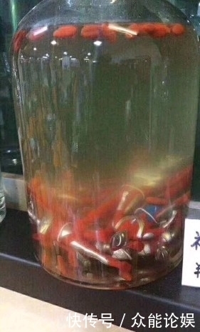 奶奶|奶奶泡了20年的药酒,今天拿出来一喝,才发现不对头了