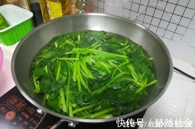 草酸|这6种菜买回家，记得要焯水后再吃，家人吃得更健康，不要怕麻烦