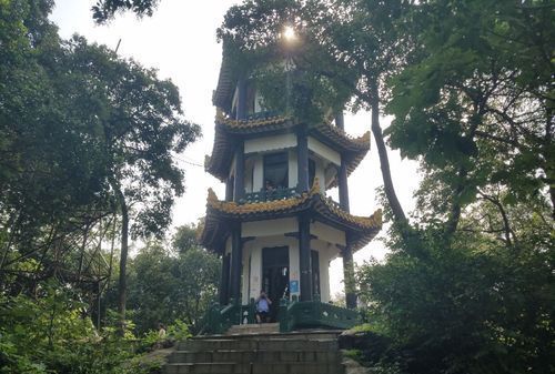 大文豪们|安徽一冷门景区，有“小黄山”的美誉，如今已成游客打卡地